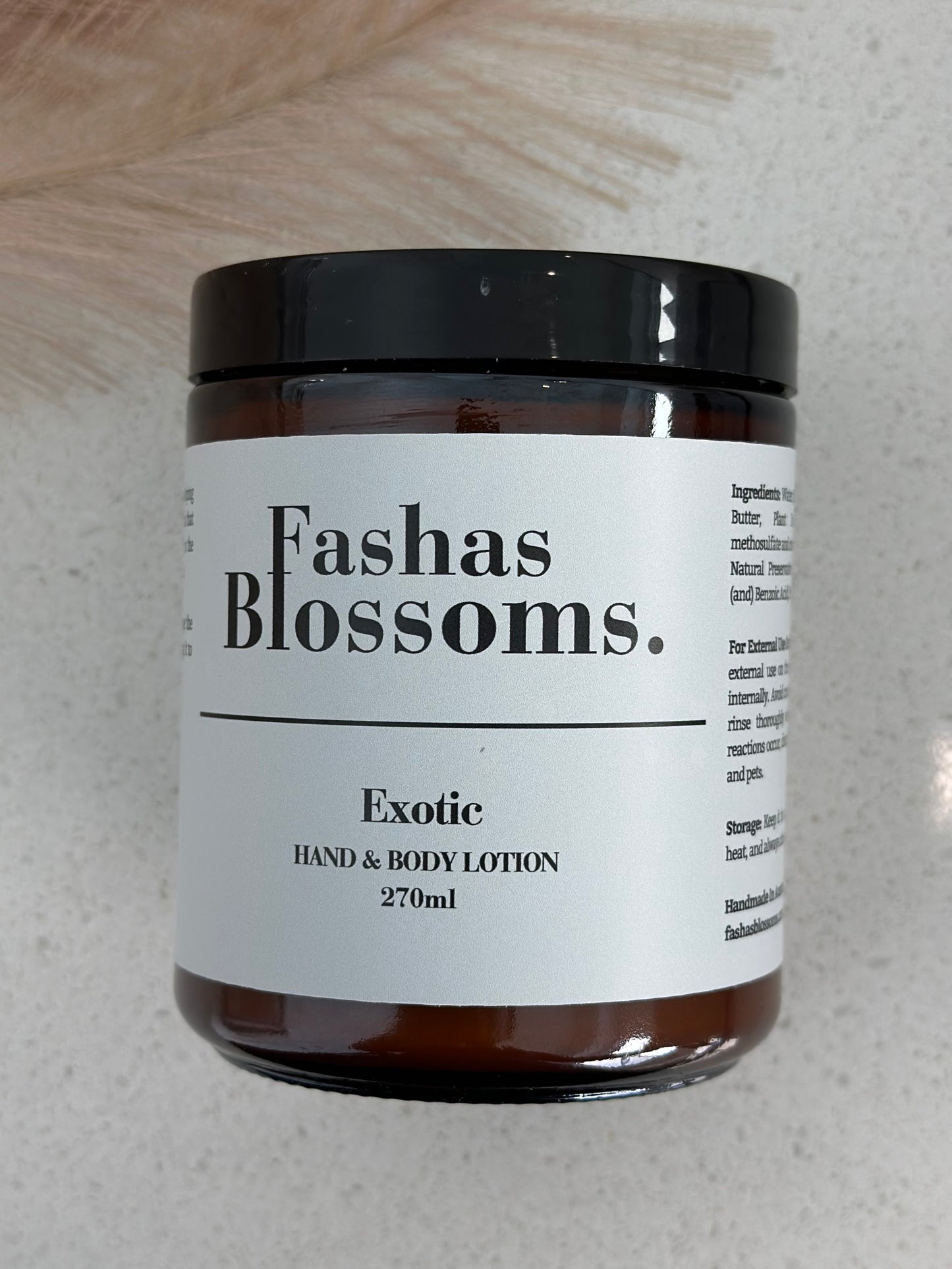 Exotic Moisturising hand and body lotion moisturiser Santal 33